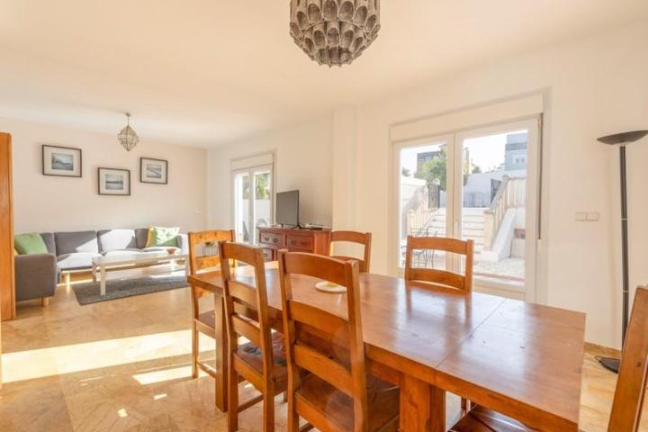 Chalet en venta en Dílar, Urbanizacion canadas del parque photo 0