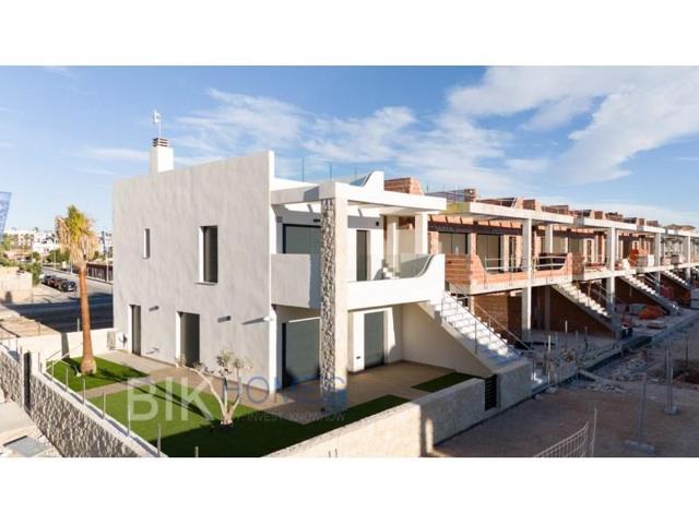 Bungalow en venta en Pilar de la Horadada photo 0