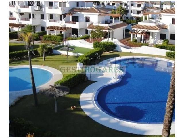 Piso en venta en Chiclana de la Frontera photo 0