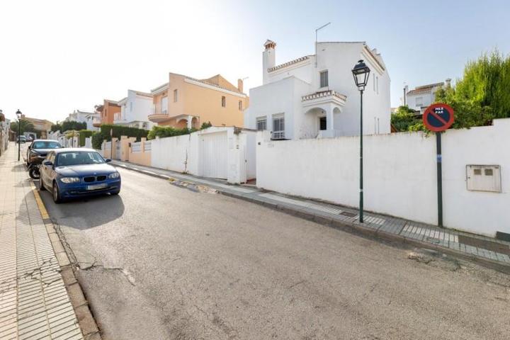 Chalet en venta en Albolote, Chaparral de cartuja photo 0