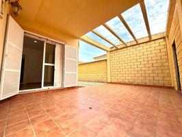 Adosada en venta en Los Barrios, Vega del golf (guadacorte norte) photo 0
