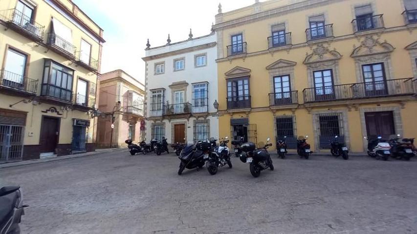 Piso en venta en Jerez de la Frontera, Centro photo 0