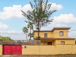 Chalet en venta en Espartinas, Espartinas photo 0