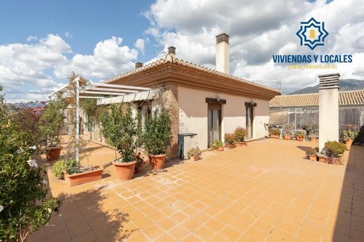 Aticos en venta en Zubia, Área de Granada photo 0