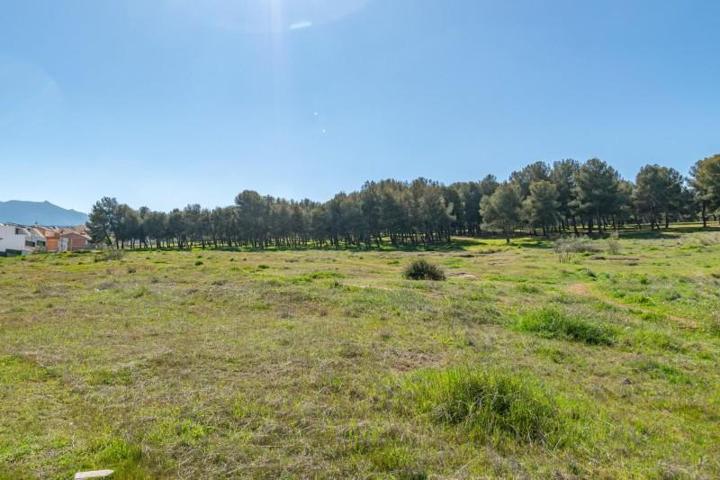 Chalet en venta en Zubia, Guardia Civil photo 0