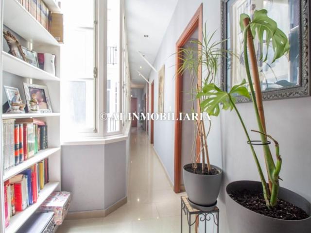 Piso en venta en Cádiz photo 0