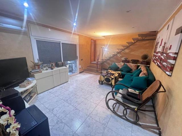 Duplex en venta en Mataró, Peramas photo 0