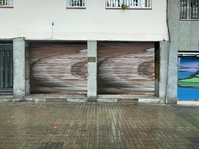 Local comercial en venta en Barcelona, Provençals del Poblenou photo 0