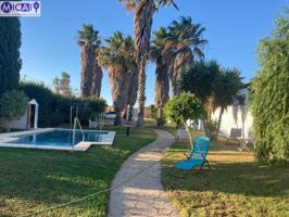 Chalet en venta en Chiclana de la Frontera, Pinar de los franceses photo 0