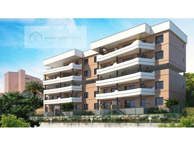 Apartamento en venta en Fuengirola photo 0