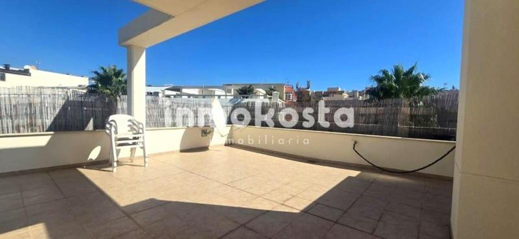 Piso en venta en Alfaz del Pi, Calle de Juan Gris, 03580 photo 0