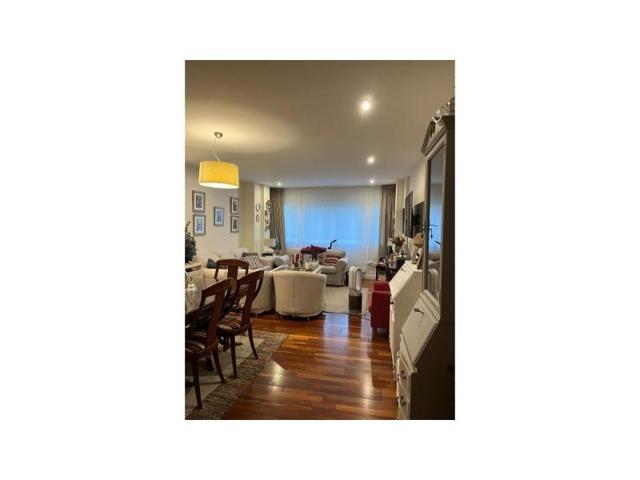 Piso en venta en Pontevedra photo 0