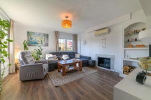 Casa en venta en Cúllar Vega, El ventorrillo photo 0