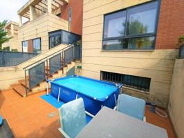 Adosada en venta en Cáceres, Charca musia photo 0