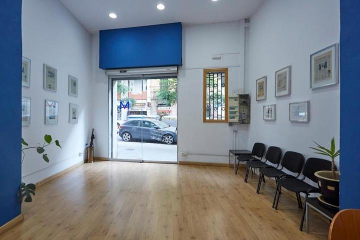 Oficina en venta en Barcelona, Eixample photo 0