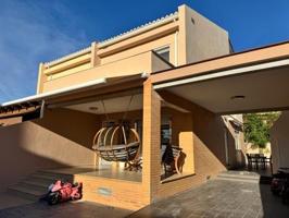 Adosada en venta en Daimús, Playa Daimus photo 0