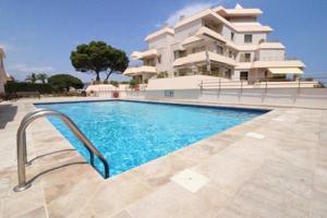 Piso en venta en Castell-Platja d'Aro, S\'agaro centre photo 0