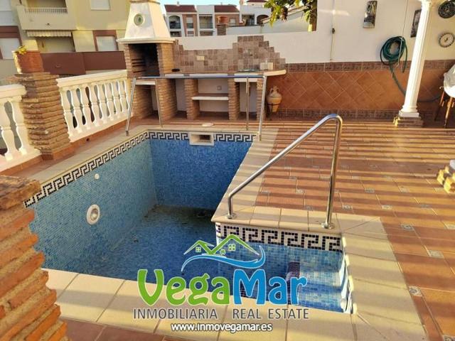 Adosada en venta en Almuñécar, Calle Cuesta Godoy, 18690 photo 0