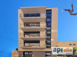 Piso en venta en Badalona, La Morera photo 0