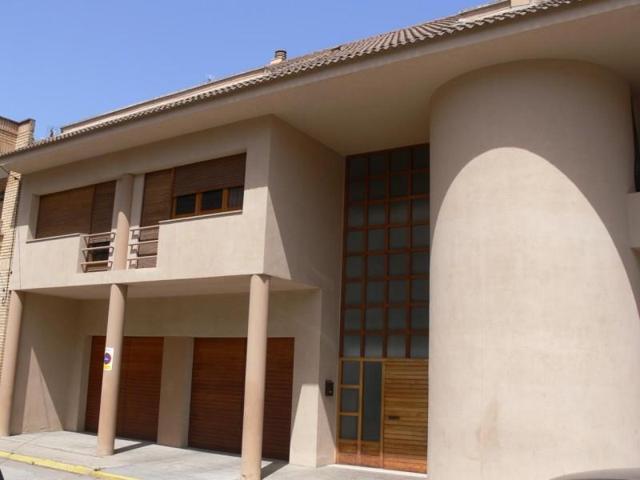 Chalet en venta en Mollerussa photo 0