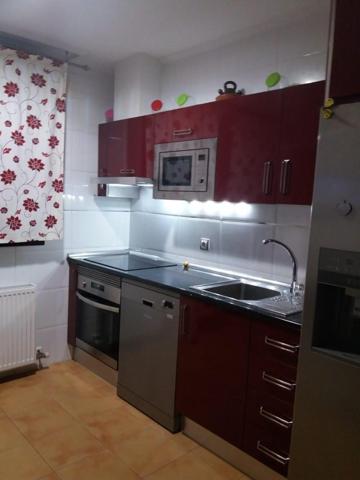 Adosada en venta en Cáceres, Montesol - Mejostilla photo 0