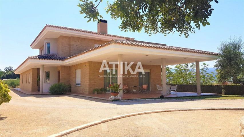 Chalet en venta en Ontinyent, Ontinyent photo 0