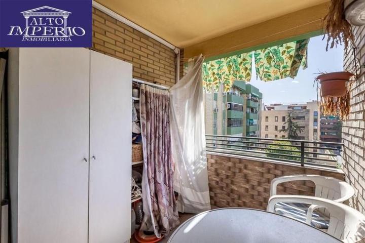 Piso en venta en Granada, Camino de ronda photo 0