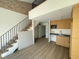 Duplex en venta en Terrassa photo 0