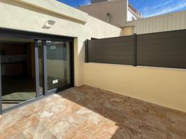 Duplex en venta en Terrassa, Carrer de l'Infant Martí, 08224 photo 0