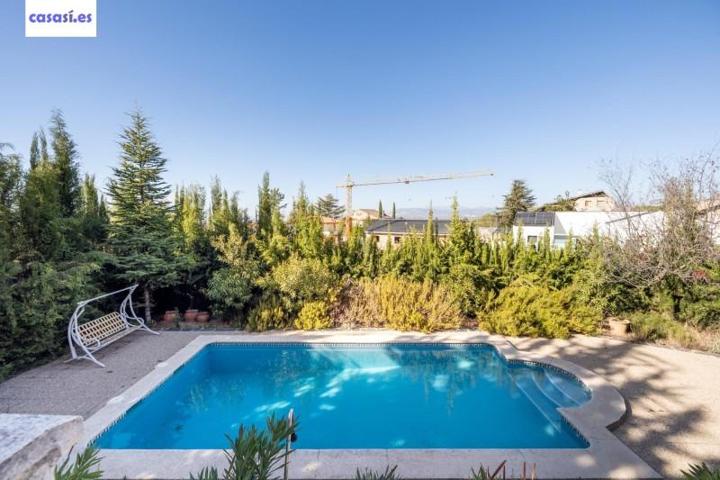 Casa en venta en Zubia, CUMBRES VERDES photo 0