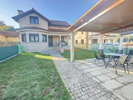 Chalet en venta en Ponteareas, Ganade photo 0