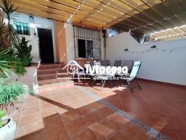 Adosada en venta en Dos Hermanas, Arco norte - Avda España photo 0