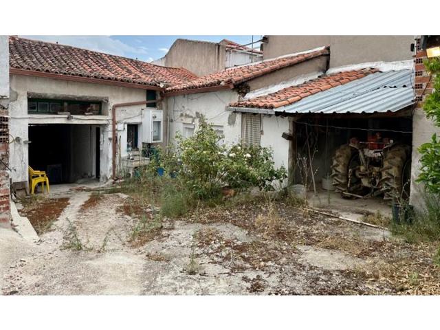 Casa en venta en Navalcarnero photo 0