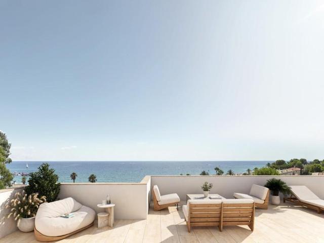 Apartamento en venta en Miami Platja, Pino Alto photo 0