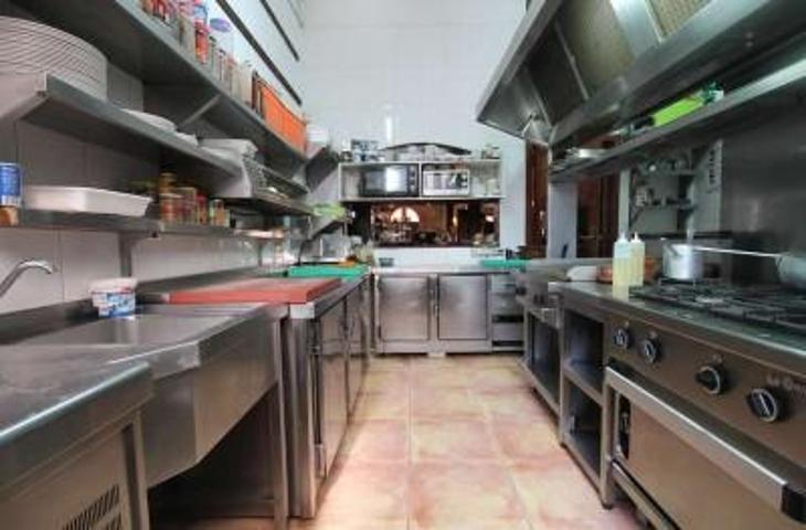 Local comercial en venta en Arrecife photo 0