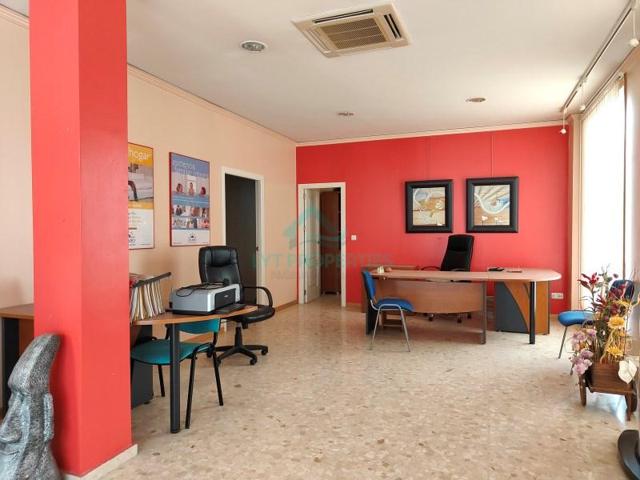 Casa en venta en Gata de Gorgos photo 0