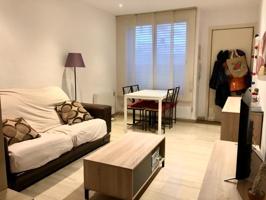 Adosada en venta en Sant Feliu de Llobregat, Centre photo 0