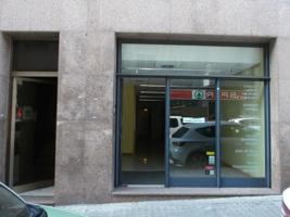 Edificio en venta en Manresa, Plaça Catalunya photo 0