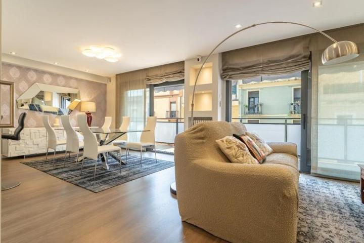 Piso en venta en Reus, Centre photo 0