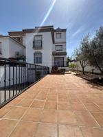 Bungalow en venta en Ogíjares, La loma 4 photo 0