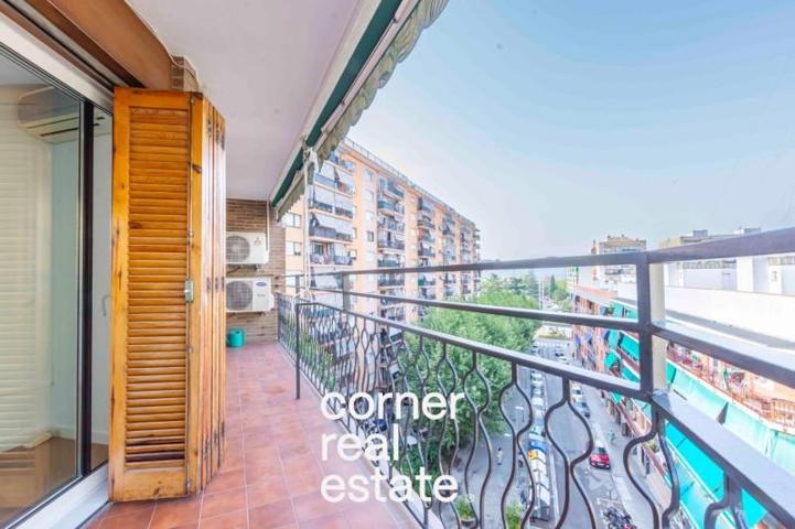 Piso en venta en Rubí, Centre photo 0