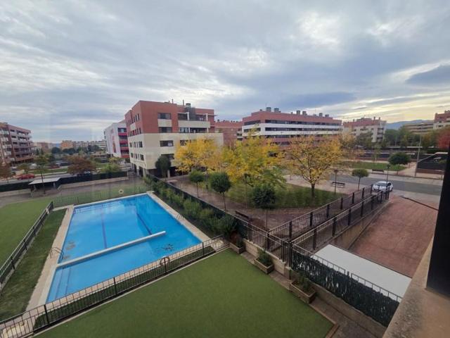 Piso en venta en Logroño photo 0