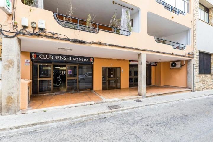 Local comercial en venta en Mallorca, Can Pastilla photo 0