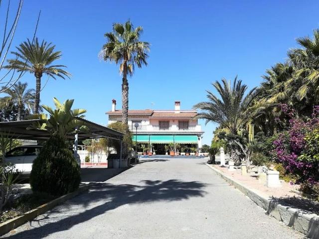 Chalet en venta en Elche, Elche photo 0