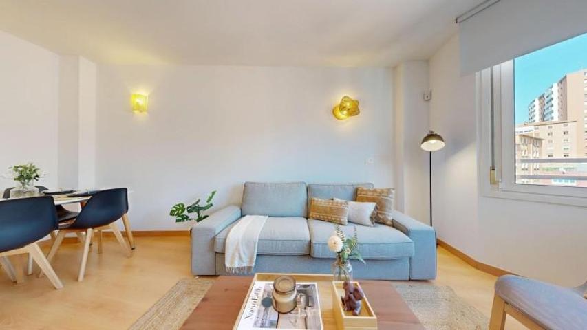 Piso en venta en Bilbao, Bolueta photo 0