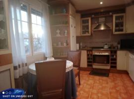 Adosada en venta en Yuncos, Castilla la mancha photo 0