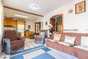 Casa en venta en Museros, Museros photo 0