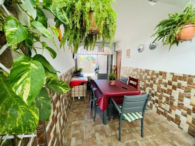 Chalet en venta en Torrox photo 0
