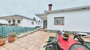 Casa en venta en Cànoves i Samalús, El mirador del montseny photo 0