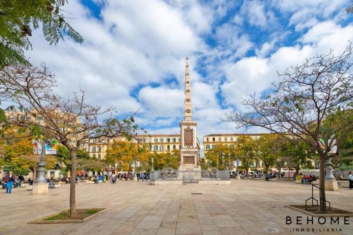 Apartamento en venta en Málaga, Centro Histórico photo 0
